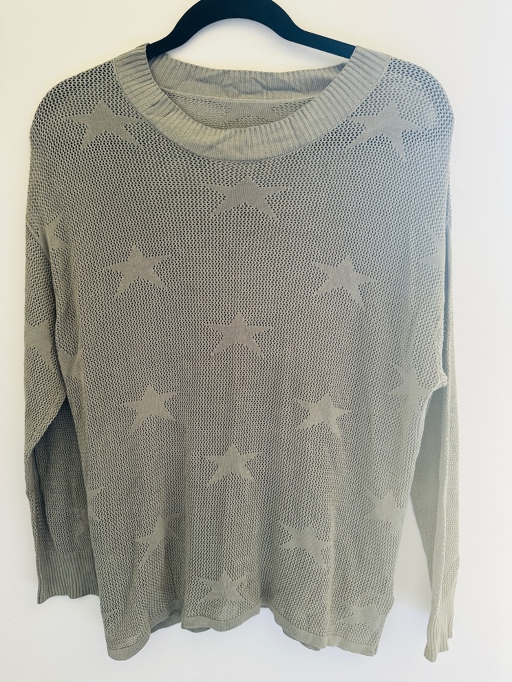 Lightweight Sage Star Pattern Knit Sweater Size M